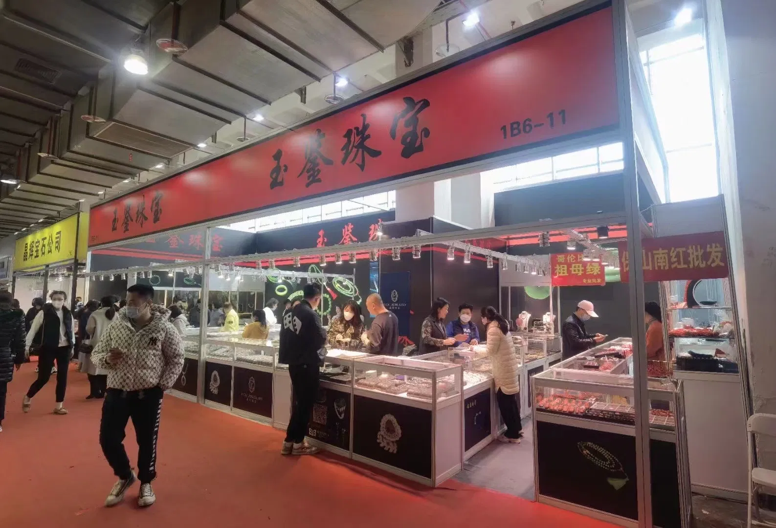 3x3x3.5m Upgreaded Shell Scheme Stand For Exhibition and Expo,Octanorm and Maxima system Booth Supplier in China 1